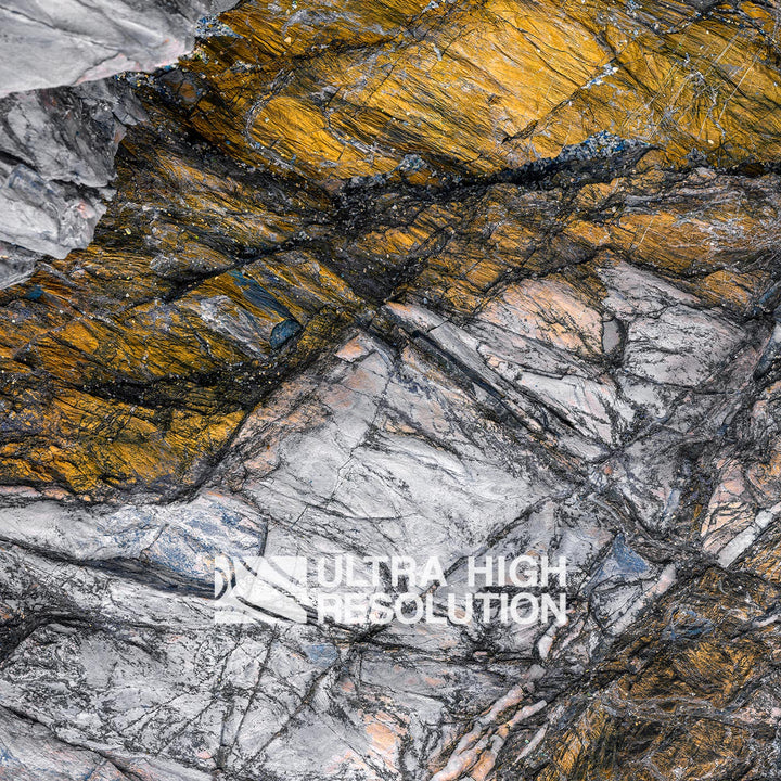 Bright Weathered Ingeous Rock Texture (354cm x 148cm)