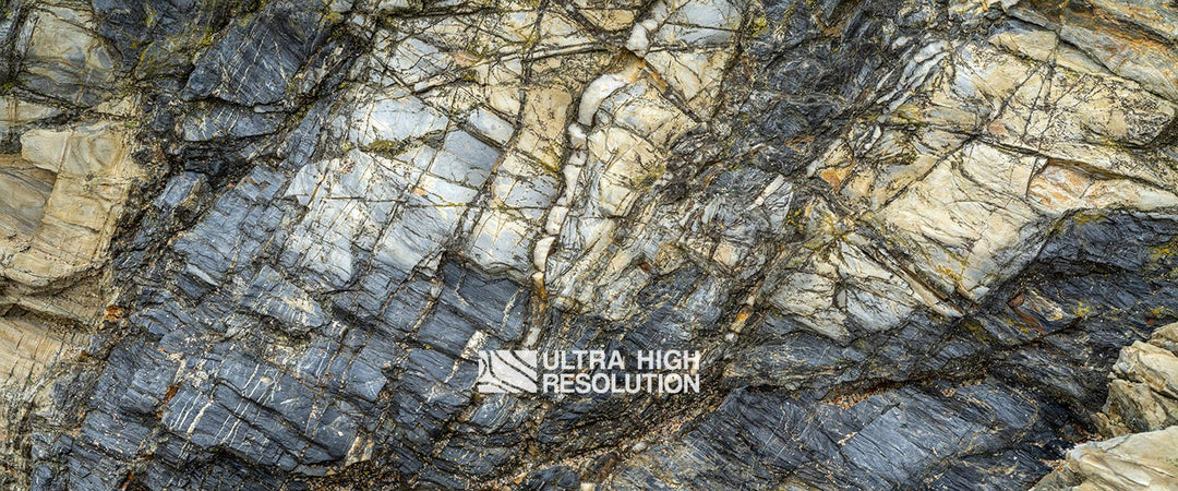 Weathered Ingeous Rock Texture (354cm x 148cm)